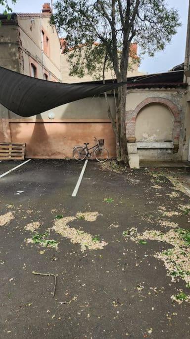 T3 Petit Confort - Proche Commodites - Parking Prive Toulouse Ngoại thất bức ảnh